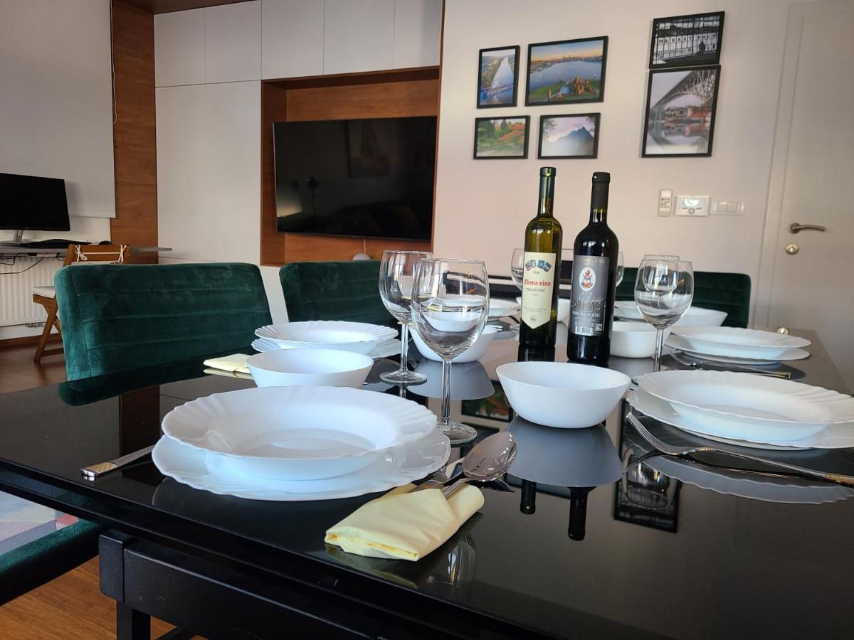 Modern 4-Star Luxury Apt - Wfh Ready, Free Parking Zagabria Esterno foto