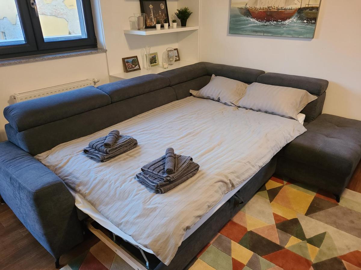 Modern 4-Star Luxury Apt - Wfh Ready, Free Parking Zagabria Esterno foto